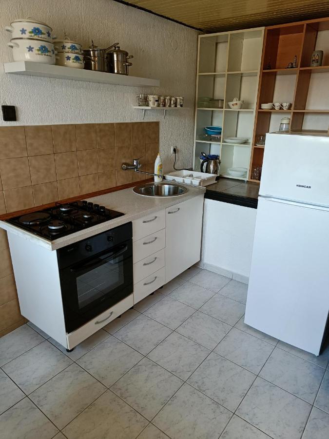 טיסנו Apartments Luka מראה חיצוני תמונה