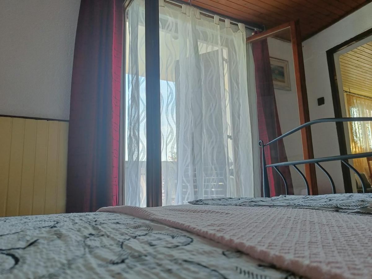 טיסנו Apartments Luka מראה חיצוני תמונה