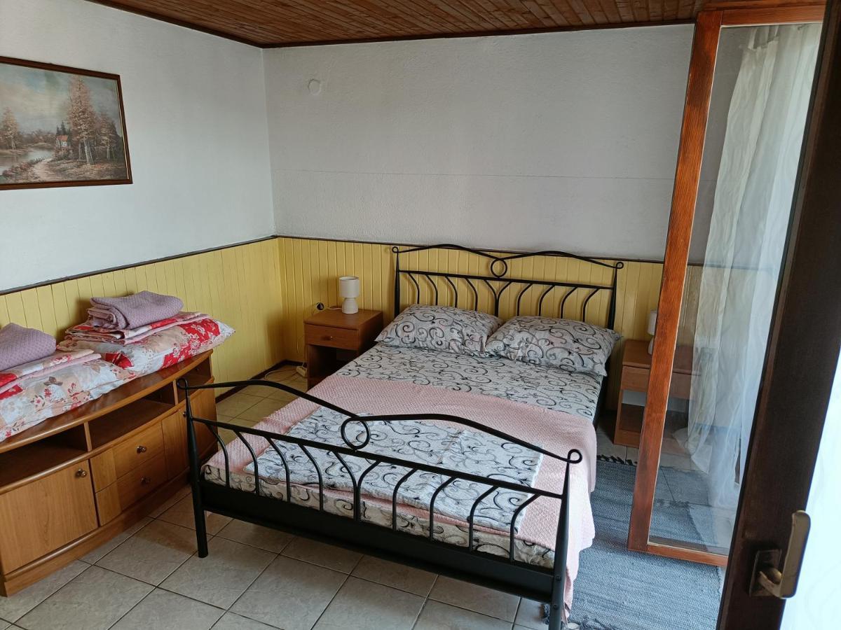 טיסנו Apartments Luka מראה חיצוני תמונה