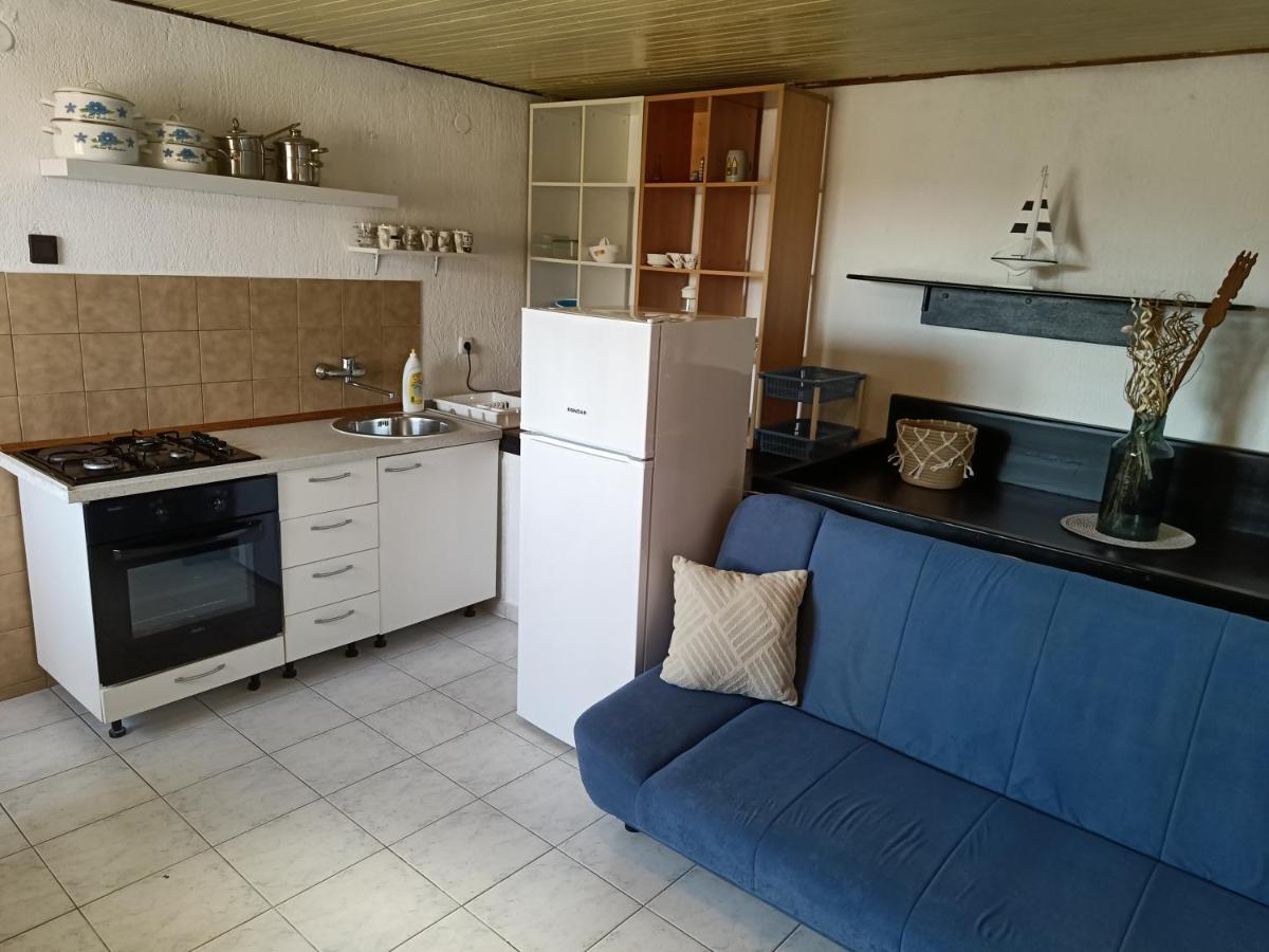 טיסנו Apartments Luka מראה חיצוני תמונה