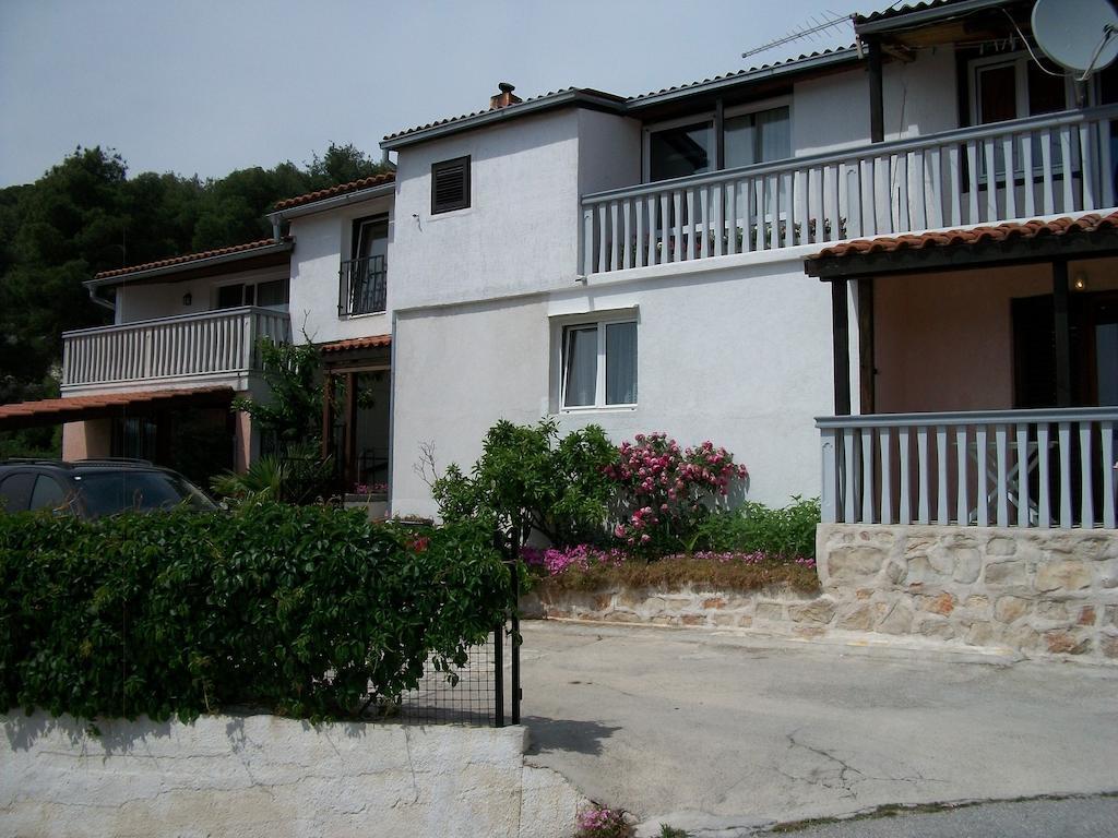טיסנו Apartments Luka מראה חיצוני תמונה